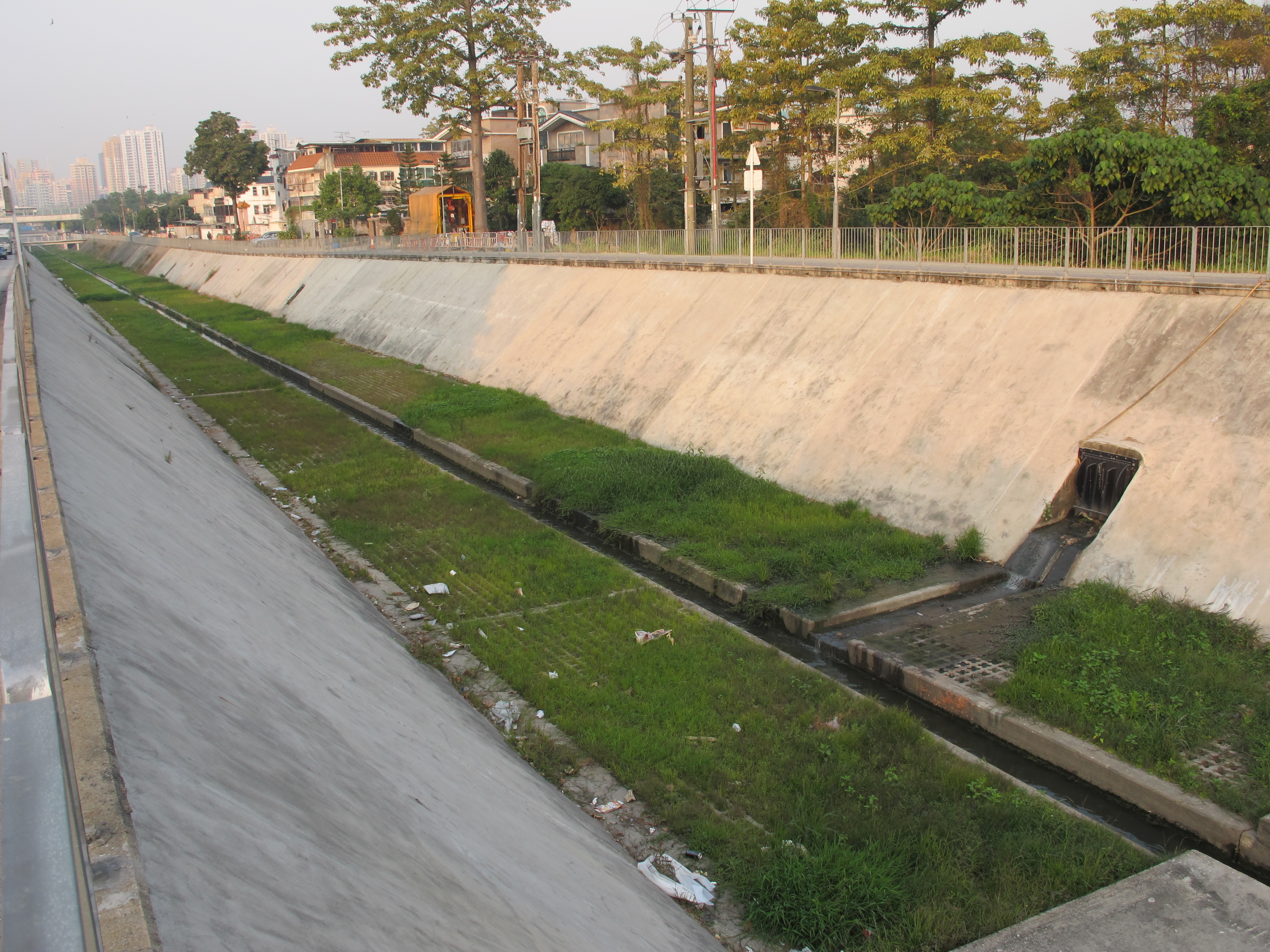 This is a picture showing Yuen Long Nullah