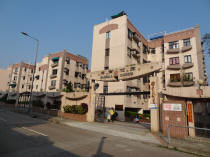 This is a picture of Marbella Garden, a low-residential estate